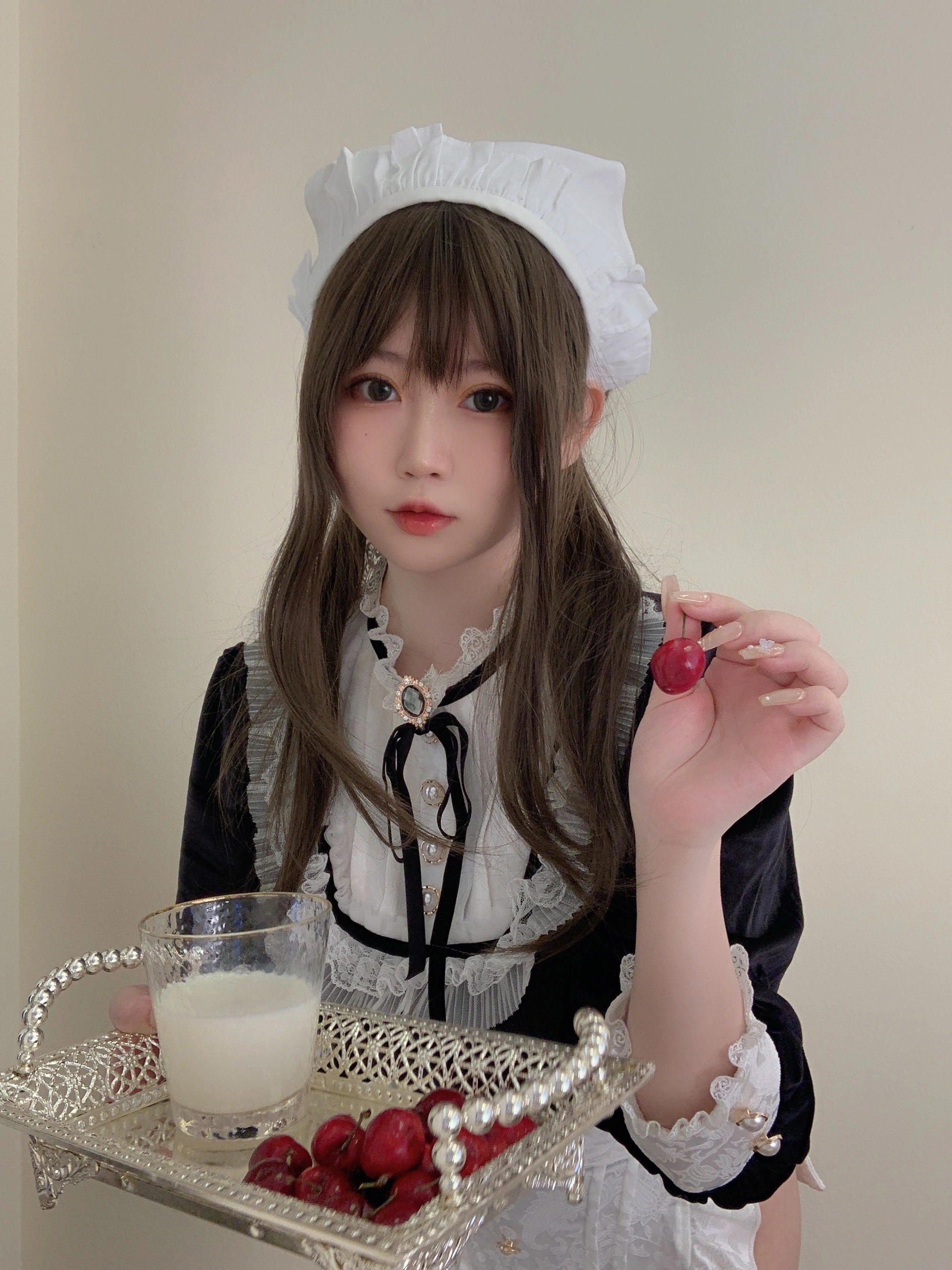 是依酱呀 - NO.49 女仆馆长 3